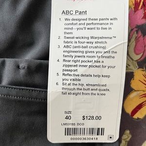 Lululemon Men’s Size 40 ABC Pants